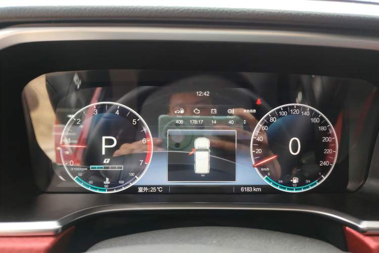 Used BAIC Off-Road BJ40 2023 2.0T Automatic Four-Wheel Drive Urban Hunter Edition Chivalrous Type Instrument Cluster