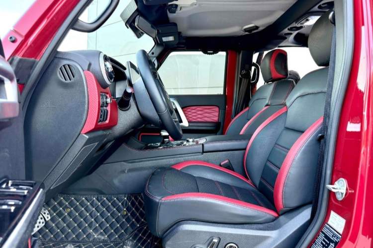 Used BAIC Off-Road BJ40 2023 2.0T Automatic Four-Wheel Drive Urban Hunter Edition Chivalrous Type Interior 10