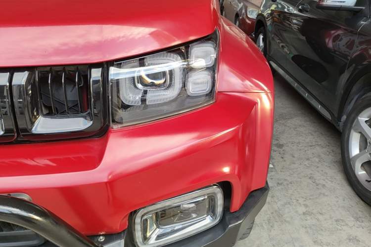 Used BAIC Off-Road BJ40 2023 2.0D Automatic Four-Wheel Drive Blade Hero Edition Adventurer Type Left Front Headlight