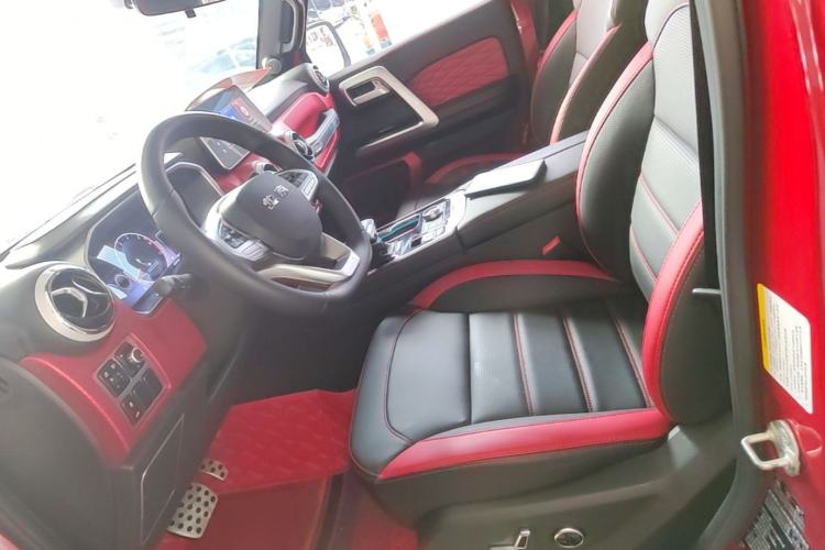 Used BAIC Off-Road BJ40 2023 2.0T Automatic Four-Wheel Drive Urban Hunter Edition Chivalrous Type Left Front Seat