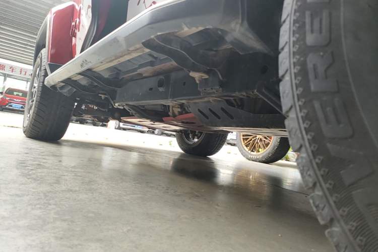 Used BAIC Off-Road BJ40 2023 2.0D Automatic Four-Wheel Drive Blade Hero Edition Adventurer Type Left Side Sill