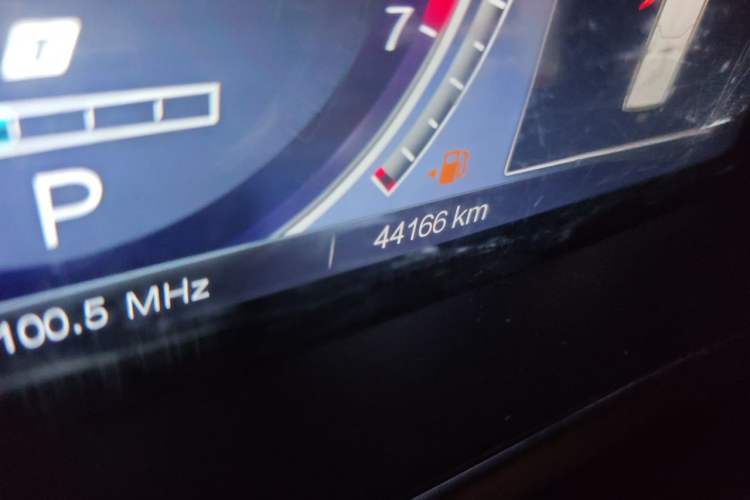 Used BAIC Off-Road BJ40 2023 2.0T Automatic Four-Wheel Drive Urban Hunter Edition Chivalrous Type Odometer Close Up