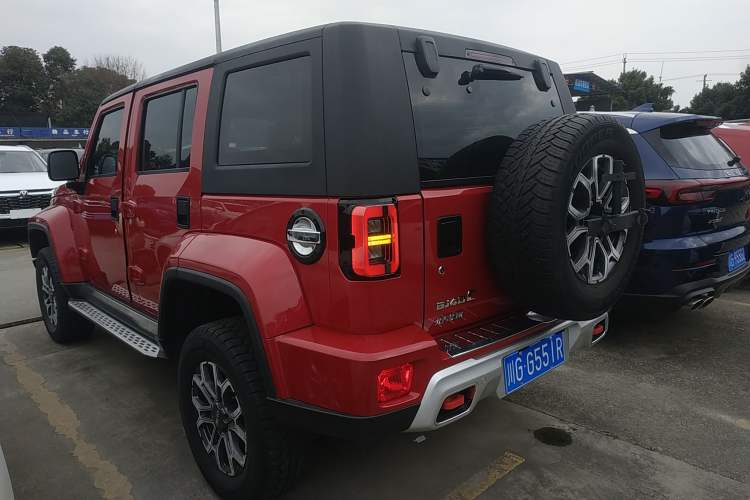 Used BAIC Off-Road BJ40 2023 2.0T Automatic Four-Wheel Drive Urban Hunter Edition Chivalrous Type Rear Left 45 Deg