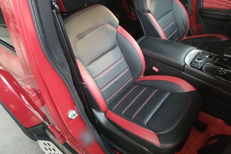 Used BAIC Off-Road BJ40 2023 2.0D Automatic Four-Wheel Drive Blade Hero Edition Adventurer Type Right Front Seat