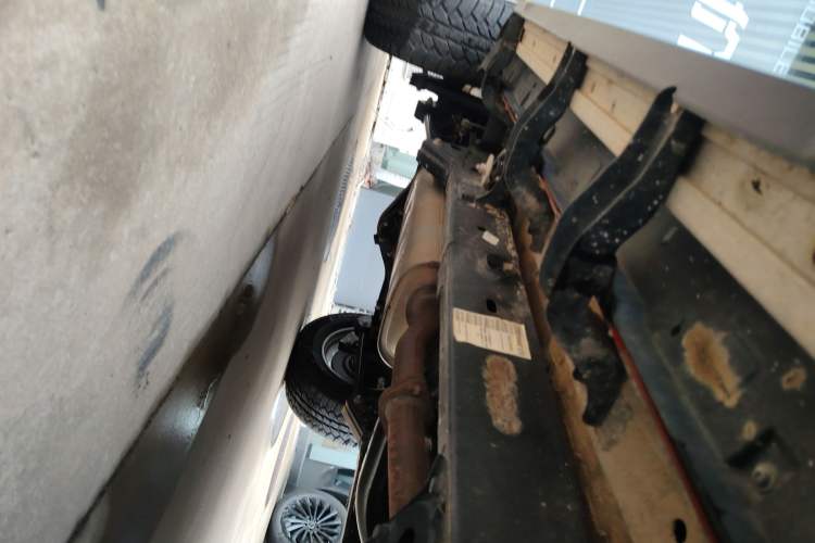 Used BAIC Off-Road BJ40 2023 2.0T Automatic Four-Wheel Drive Urban Hunter Edition Chivalrous Type Right Side Sill