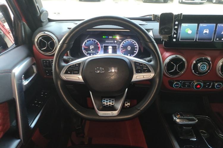 Used BAIC Off-Road BJ40 2023 2.0D Automatic Four-Wheel Drive Blade Hero Edition Adventurer Type Steering Wheel