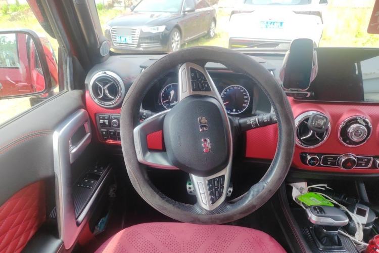 Used BAIC Off-Road BJ40 2023 2.0T Automatic Four-Wheel Drive Urban Hunter Edition Prestige Version Steering Wheel