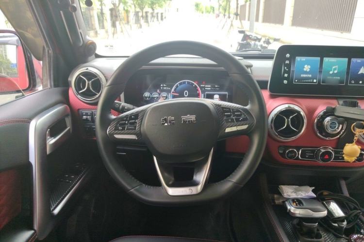 Used BAIC Off-Road BJ40 2023 2.0D Automatic Four-Wheel Drive Blade Hero Edition Adventurer Type (with Front and Rear Electronic Locks) Steering Wheel