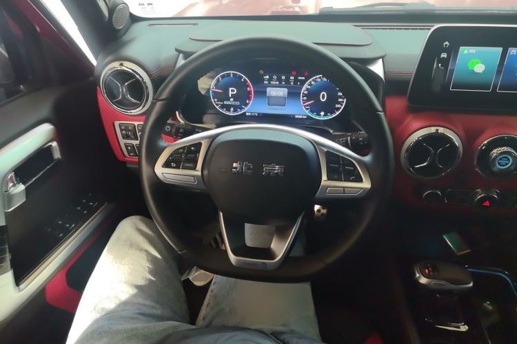 Used BAIC Off-Road BJ40 2023 2.0D Automatic Four-Wheel Drive Blade Hero Edition Adventurer Type Steering Wheel