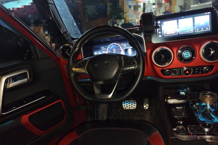 Used BAIC Off-Road BJ40 2023 2.0T Automatic Four-Wheel Drive Urban Hunter Edition Chivalrous Type Steering Wheel
