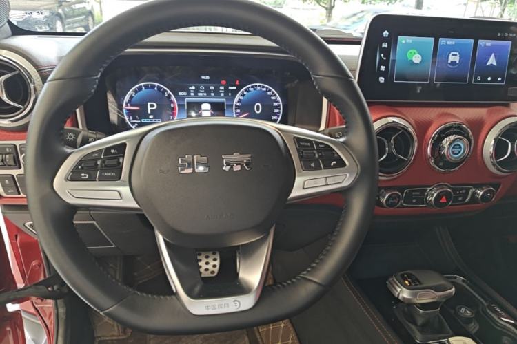 Used BAIC Off-Road BJ40 2023 2.0T Automatic Four-Wheel Drive Urban Hunter Edition Chivalrous Type Steering Wheel