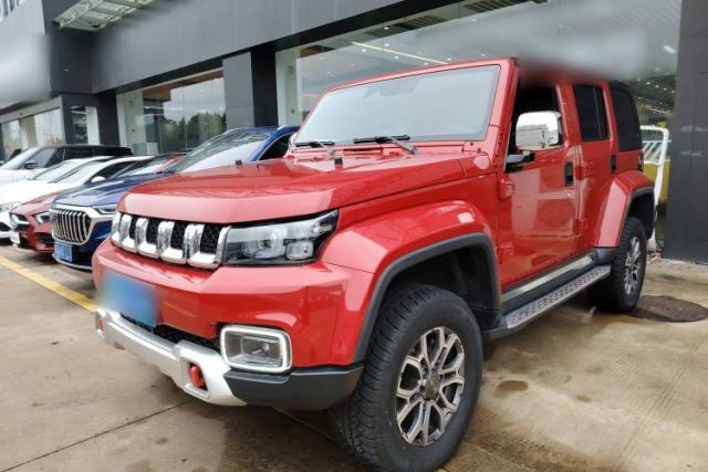 Ojetý BAIC Off-Road BJ40 2023 2.0T Automatic Four-Wheel Drive Urban Hunter Edition Chivalrous Type