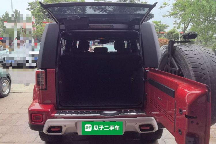 Used BAIC Off-Road BJ40 2023 2.0T Automatic Four-Wheel Drive Urban Hunter Edition Chivalrous Type Trunk