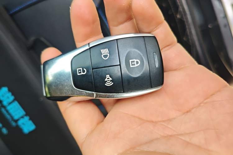 Used BAIC Off-Road BJ40 2023 2.0D Automatic Four-Wheel Drive Blade Hero Edition Adventurer Type Vehicle Key