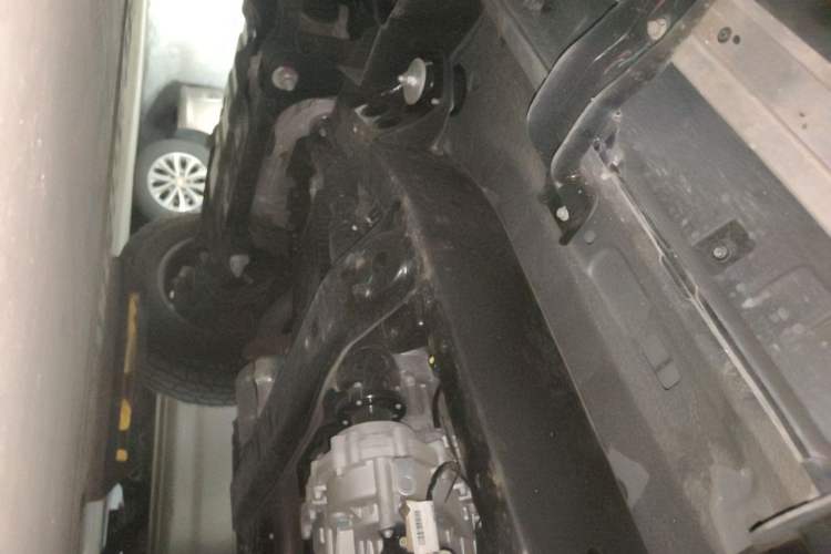 Used BAIC Off-Road BJ40 2023 2.0T Automatic Four-Wheel Drive Ring of the Tower Champion Edition Chassis Front Left