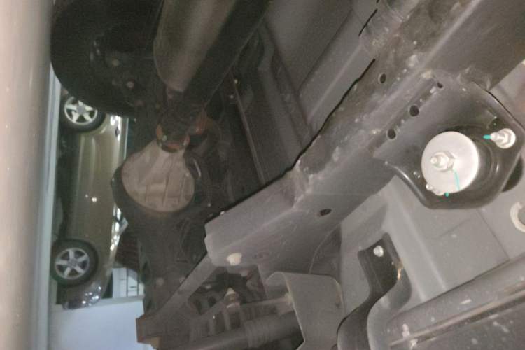 Used BAIC Off-Road BJ40 2023 2.0T Automatic Four-Wheel Drive Ring of the Tower Champion Edition Chassis Rear Left