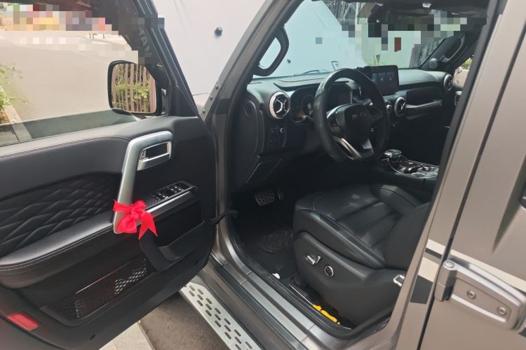 Used BAIC Off-Road BJ40 2023 2.0T Automatic Four-Wheel Drive Ring of the Tower Champion Edition Driver Seat