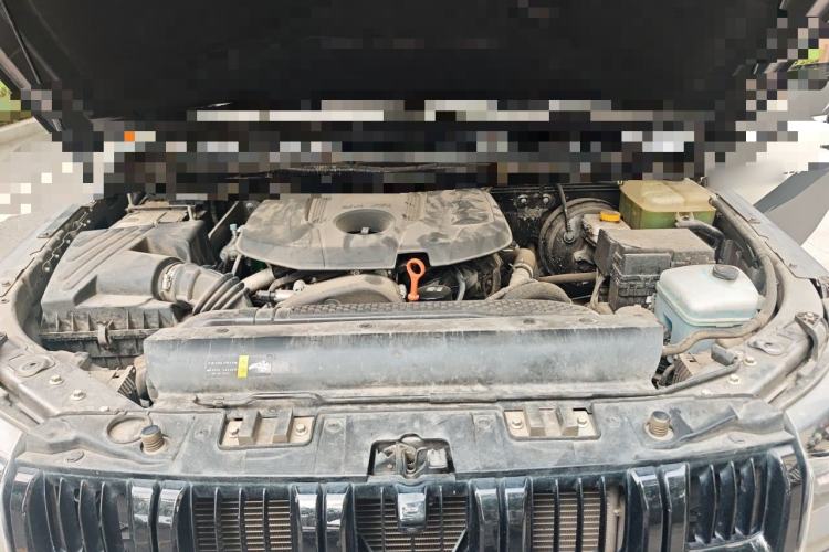 Used BAIC Off-Road BJ40 2023 2.0T Automatic Four-Wheel Drive Ring of the Tower Champion Edition Engine Bay