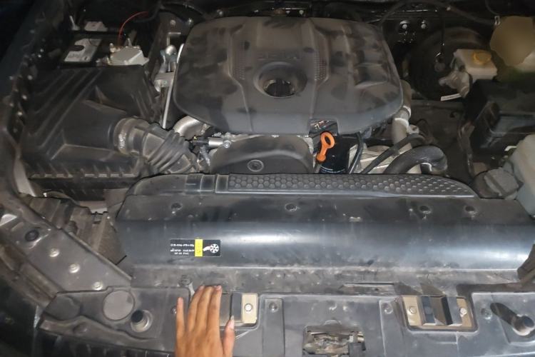 Used BAIC Off-Road BJ40 2023 2.0T Automatic Four-Wheel Drive Ring of the Tower Champion Edition Engine Bay