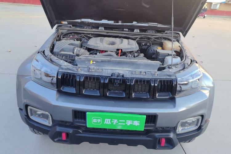 Used BAIC Off-Road BJ40 2023 2.0T Automatic Four-Wheel Drive Ring of the Tower Champion Edition Engine Bay