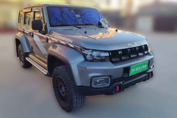 Used BAIC Off-Road BJ40 2023 2.0T Automatic Four-Wheel Drive Ring of the Tower Champion Edition Front Right 45 Deg