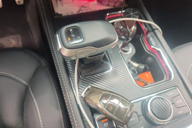 Used BAIC Off-Road BJ40 2023 2.0T Automatic Four-Wheel Drive Ring of the Tower Champion Edition Gear Lever