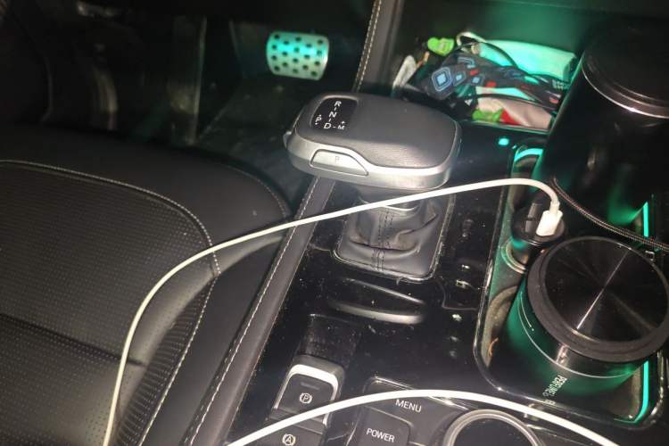 Used BAIC Off-Road BJ40 2023 2.0T Automatic Four-Wheel Drive Ring of the Tower Champion Edition Gear Lever