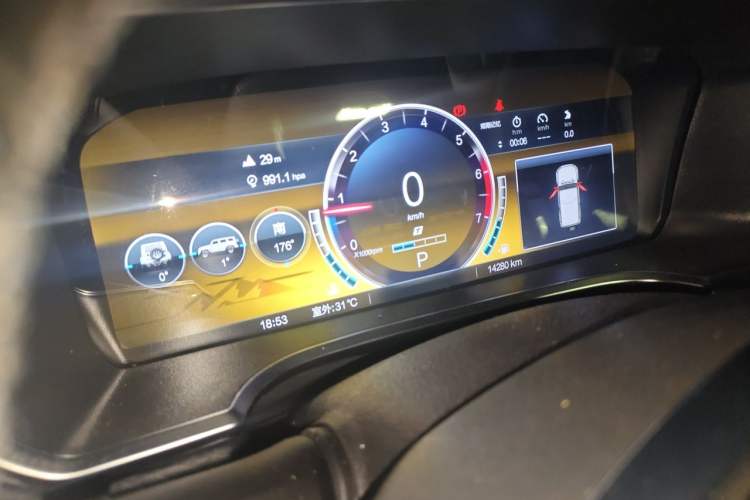 Used BAIC Off-Road BJ40 2023 2.0T Automatic Four-Wheel Drive Ring of the Tower Champion Edition Instrument Cluster