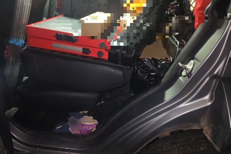 Used BAIC Off-Road BJ40 2023 2.0T Automatic Four-Wheel Drive Ring of the Tower Champion Edition Left Rear Seat