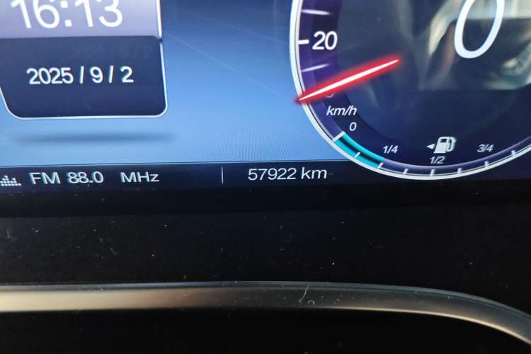 Used BAIC Off-Road BJ40 2023 2.0D Automatic Four-Wheel Drive Blade Hero Edition Adventurer Type Odometer Close Up