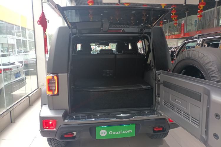 Used BAIC Off-Road BJ40 2023 2.0T Automatic Four-Wheel Drive Ring of the Tower Champion Edition Trunk