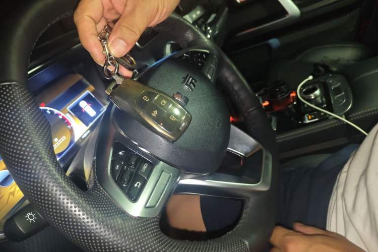 Used BAIC Off-Road BJ40 2023 2.0T Automatic Four-Wheel Drive Ring of the Tower Champion Edition Vehicle Key