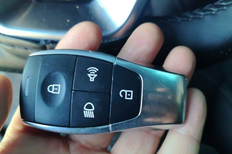 Used BAIC Off-Road BJ40 2023 2.0T Automatic Four-Wheel Drive Ring of the Tower Champion Edition Vehicle Key
