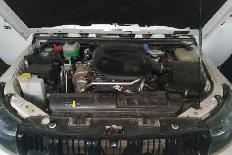 Used BAIC Off-Road BJ40 2023 2.0D Automatic Four-Wheel Drive Blade Hero Edition Adventurer Type Engine Bay
