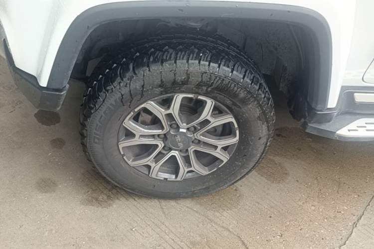 Used BAIC Off-Road BJ40 2023 2.0T Automatic Four-Wheel Drive Urban Hunter Edition Chivalrous Type Exterior 4