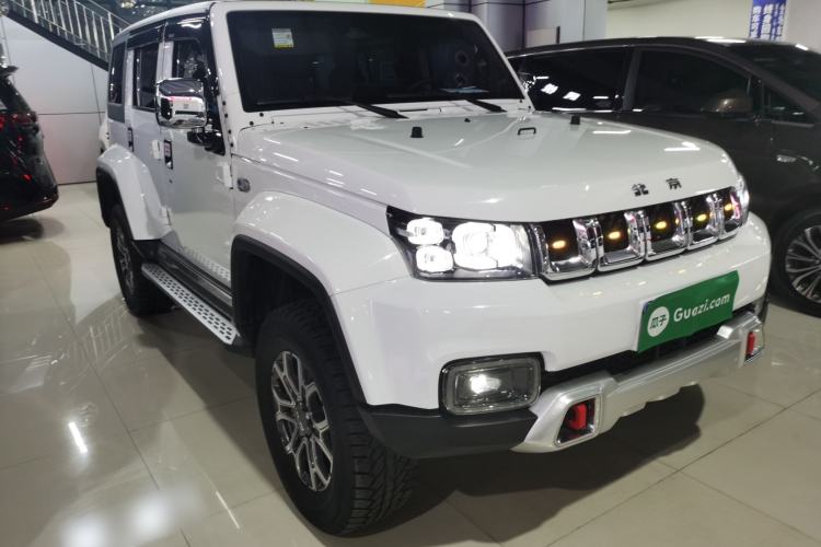 Used BAIC Off-Road BJ40 2023 2.0T Automatic Four-Wheel Drive Urban Hunter Edition Chivalrous Type Front Right 45 Deg