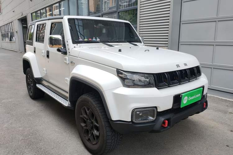 Used BAIC Off-Road BJ40 2023 2.0D Automatic Four-Wheel Drive Blade Hero Edition Adventurer Type Front Right 45 Deg