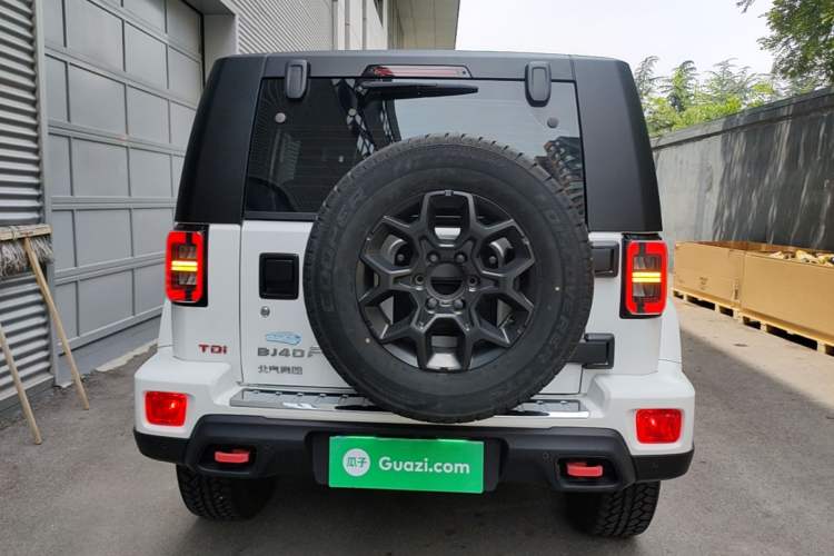 Used BAIC Off-Road BJ40 2023 2.0D Automatic Four-Wheel Drive Blade Hero Edition Adventurer Type Rear