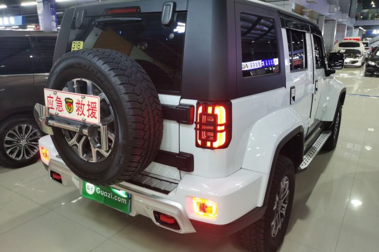 Used BAIC Off-Road BJ40 2023 2.0T Automatic Four-Wheel Drive Urban Hunter Edition Chivalrous Type Rear Right 45 Deg