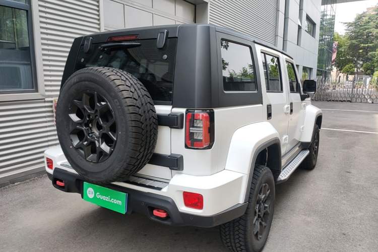 Used BAIC Off-Road BJ40 2023 2.0D Automatic Four-Wheel Drive Blade Hero Edition Adventurer Type Rear Right 45 Deg