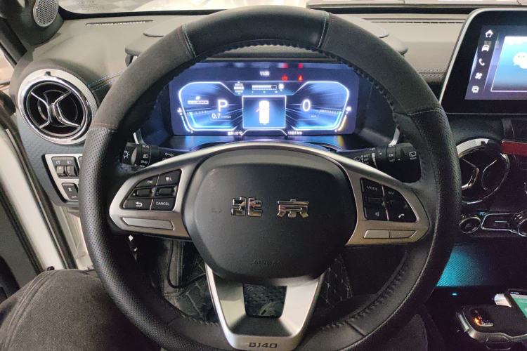 Used BAIC Off-Road BJ40 2023 2.0D Automatic Four-Wheel Drive Blade Hero Edition Adventurer Type Steering Wheel