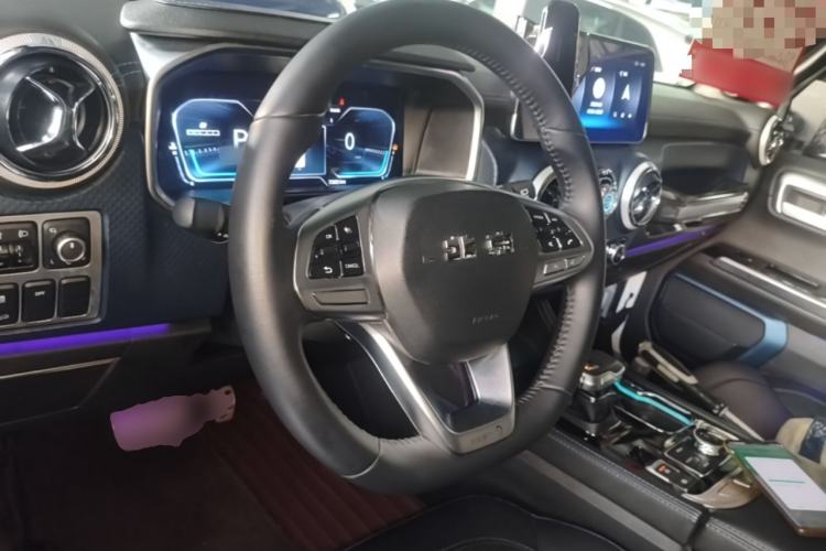 Used BAIC Off-Road BJ40 2023 2.0D Automatic Four-Wheel Drive Blade Hero Edition Adventurer Type Steering Wheel