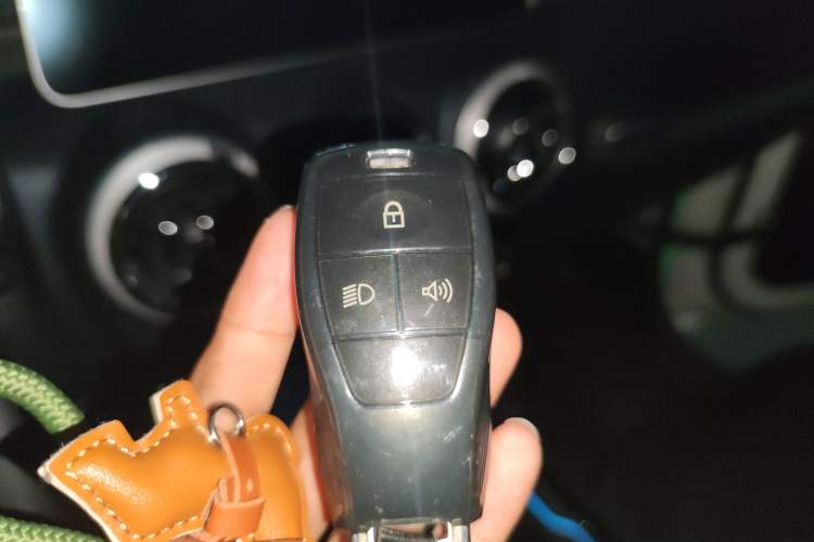 Used BAIC Off-Road BJ40 2023 2.0D Automatic Four-Wheel Drive Blade Hero Edition Adventurer Type Vehicle Key