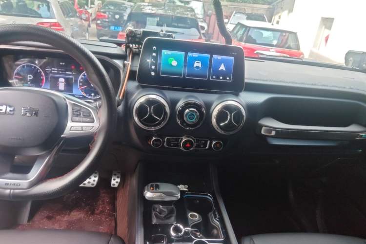 Used BAIC Off-Road BJ40 2024 2.0T Urban Hunter Honor Edition Audio And AC Panel