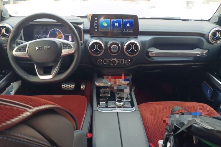 Used BAIC Off-Road BJ40 2024 2.0D Blade Hero Glory Edition Center Console