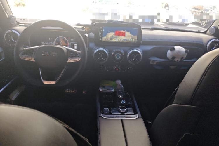 Used BAIC Off-Road BJ40 2024 2.0T Urban Hunter Honor Edition Center Console