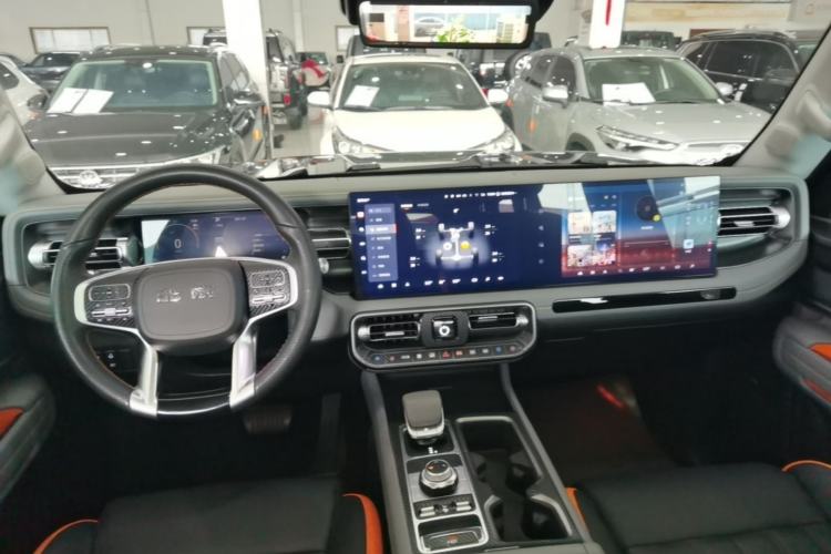 Used BAIC Off-Road BJ40 2024 2.0T All-New Urban Hunter Edition Ultimate Version Center Console