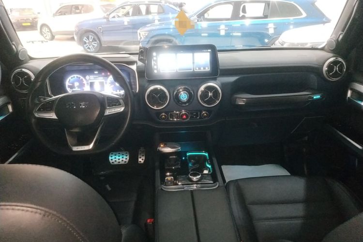 Used BAIC Off-Road BJ40 2024 2.0D Blade Hero Glory Edition Center Console