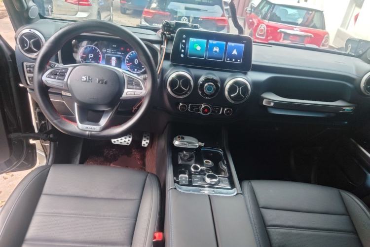 Used BAIC Off-Road BJ40 2024 2.0T Urban Hunter Honor Edition Center Console