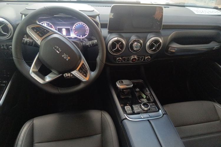 Used BAIC Off-Road BJ40 2024 2.0D Blade Hero Glory Edition Center Console